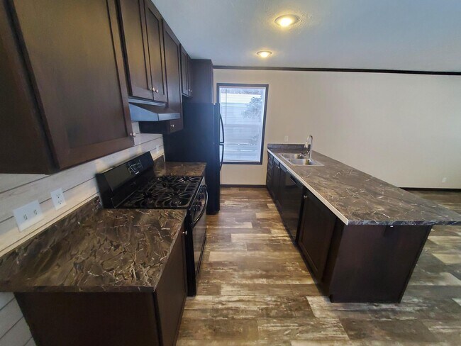 Foto del edificio - 4 Canary Hill Dr