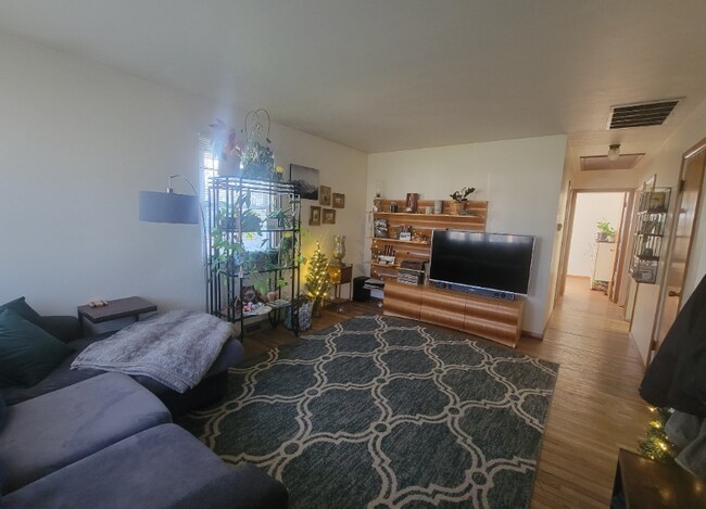 Building Photo - 3539 Terrace Dr