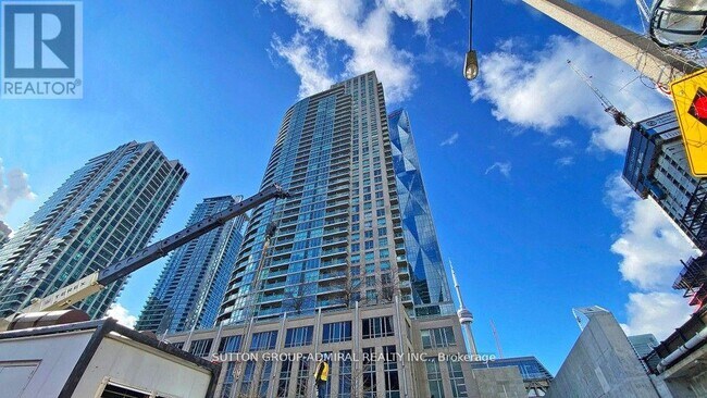 Photo du bâtiment - 18 Yonge St