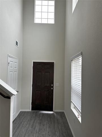 Foto del edificio - 320 Glenwick Ln