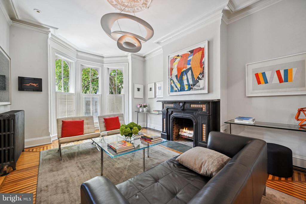 Primary Photo - 1311 Corcoran St NW