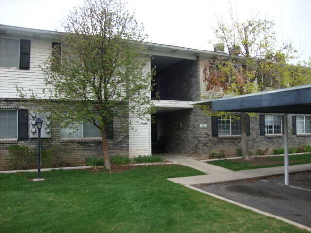 Building Photo - 22 E 600 S