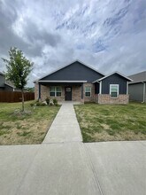Building Photo - 4012 Dayton Dr