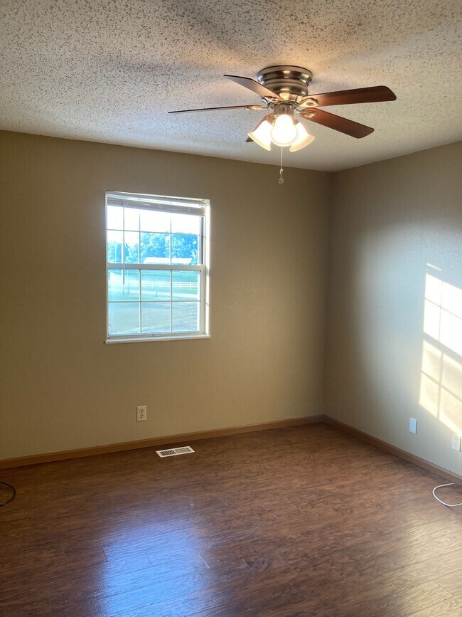 Foto del edificio - 11 Ram Ct