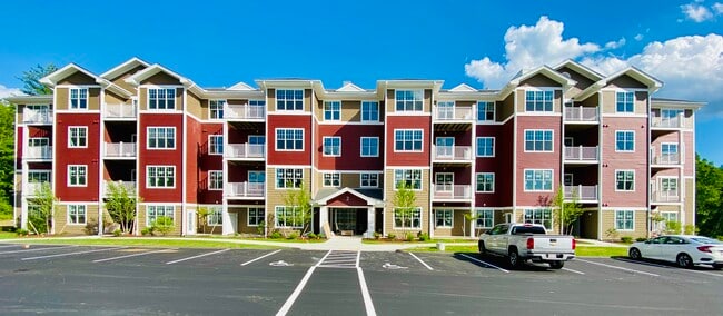 Building Photo - The Thomas Apartments