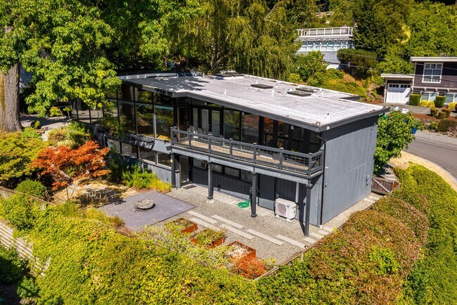 Foto del edificio - 3515 72nd Ave SE