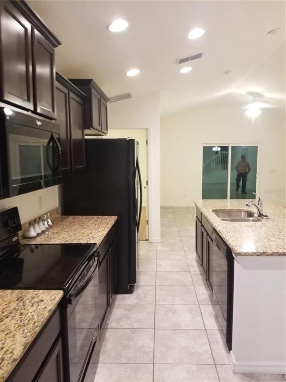 Foto del edificio - 1906 Pontoon Pl