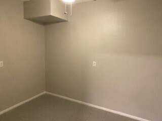 Building Photo - 1091 Linde Ave