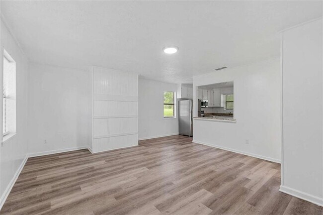 Foto del edificio - 117 Tanglewood Dr