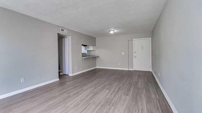 Foto del interior - The Park at River City
