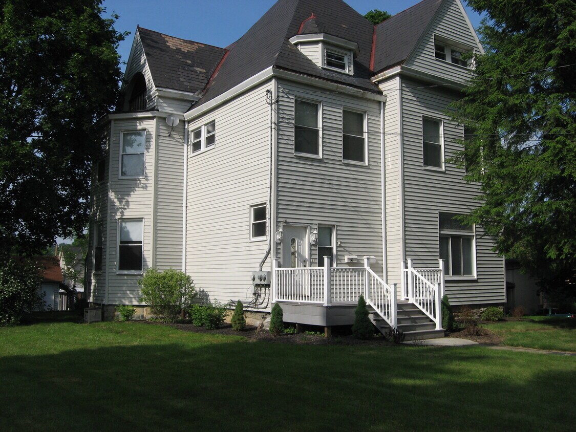 52 Afton Ave, Pittsburgh, PA 15205 Townhome Rentals in Pittsburgh PA