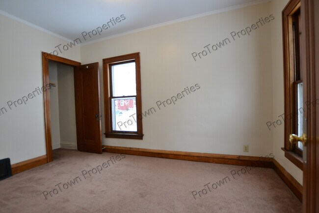 Foto del edificio - 807 Glenwood Ave