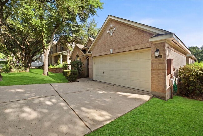 Foto del edificio - 12521 Canyon Glen Dr