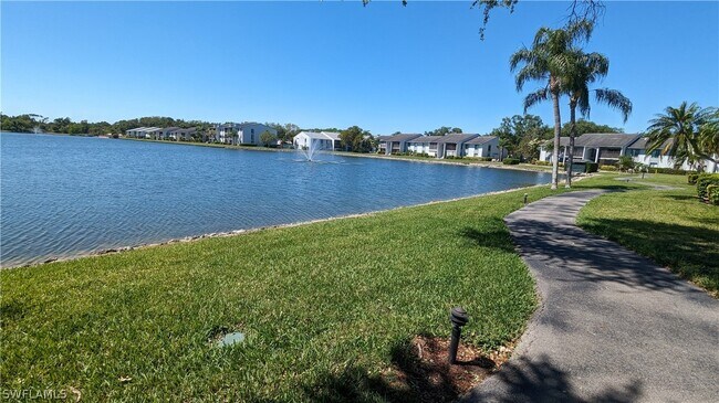 Foto del edificio - 9930 Sailview Ct
