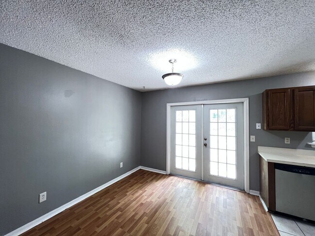 Building Photo - Beautiful 3B/2B Home in Minneola!