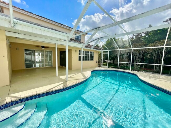 Building Photo - 10579 Pebble Cove Ln