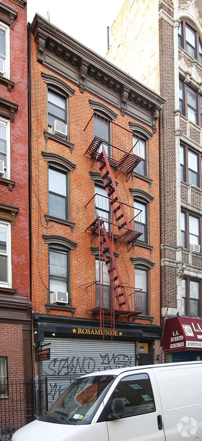 Foto del edificio - 285 Bedford Ave