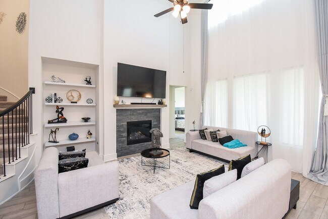 Foto del edificio - 823 Sarasota Shore Dr