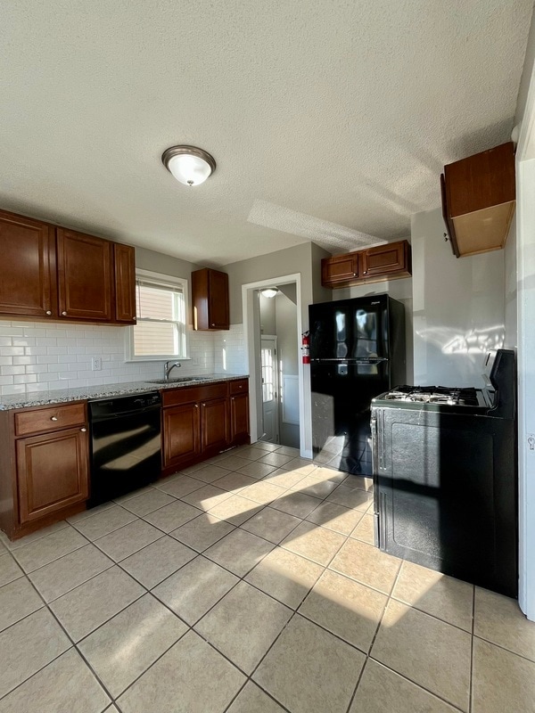 Building Photo - 2112 Euclid St