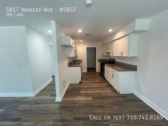 Building Photo - Beautiful 5b/3.5ba unit for Rent ready to ...