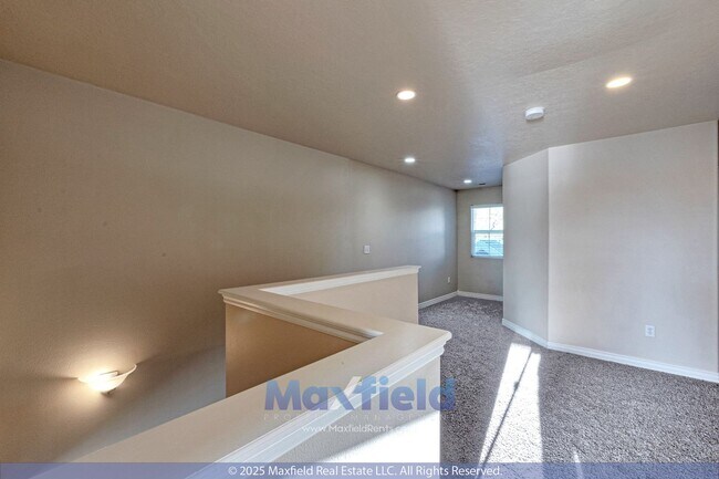 Foto del edificio - Wonderful 4BD 3.5BTH 2GAR Home in Lehi