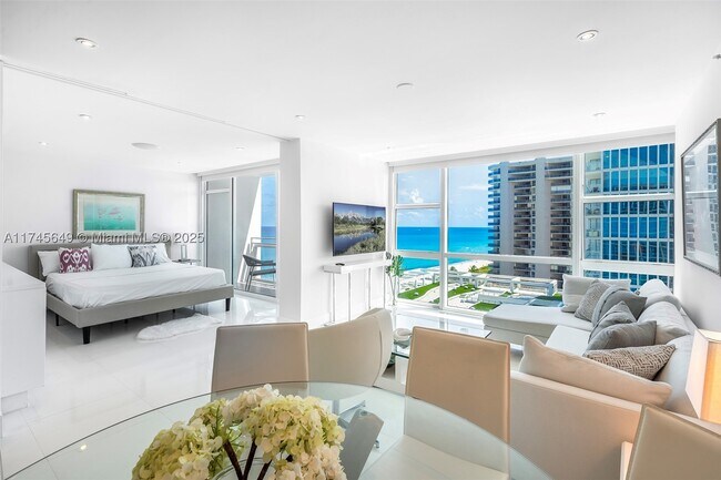 Building Photo - 6801 Collins Ave