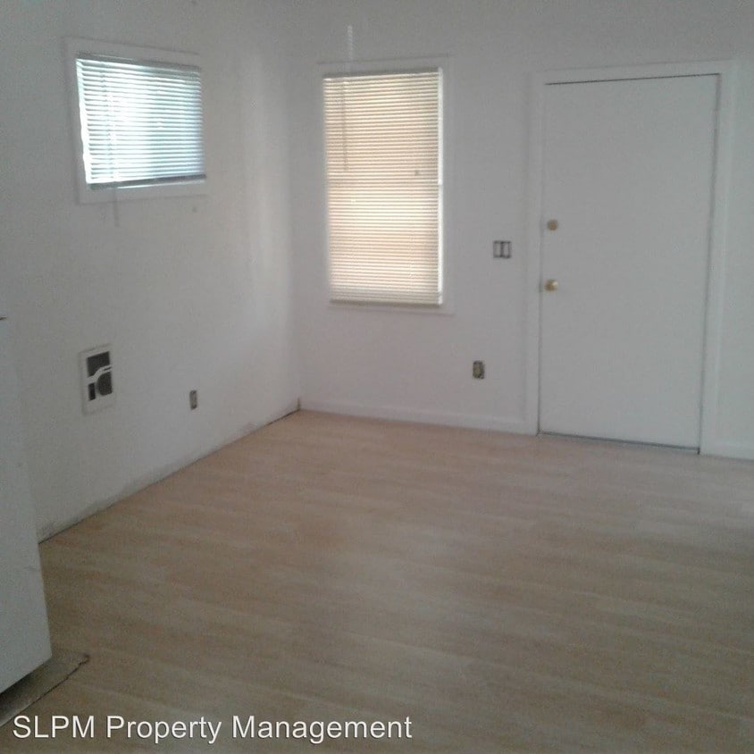 Primary Photo - 15999 Mateo St