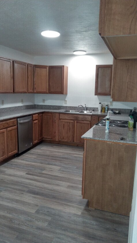 Foto del edificio - 513 Cherry St