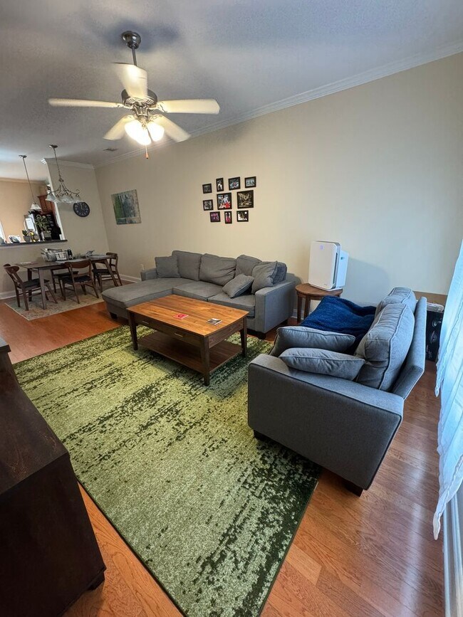 Building Photo - Whitehall Villages Townhome Available