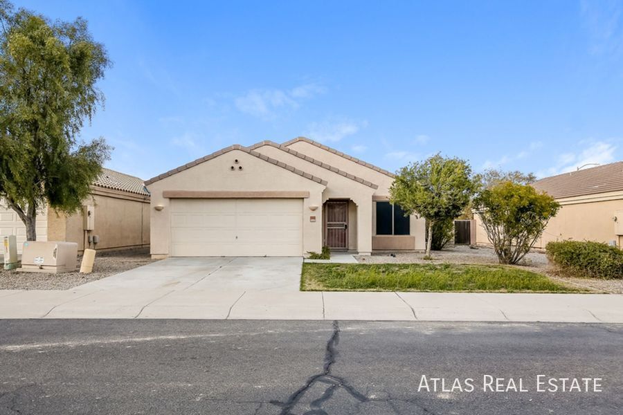 Foto principal - 15932 W Winslow Ave