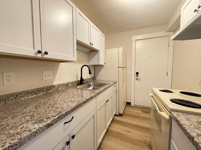 Foto del edificio - 251 Pine St