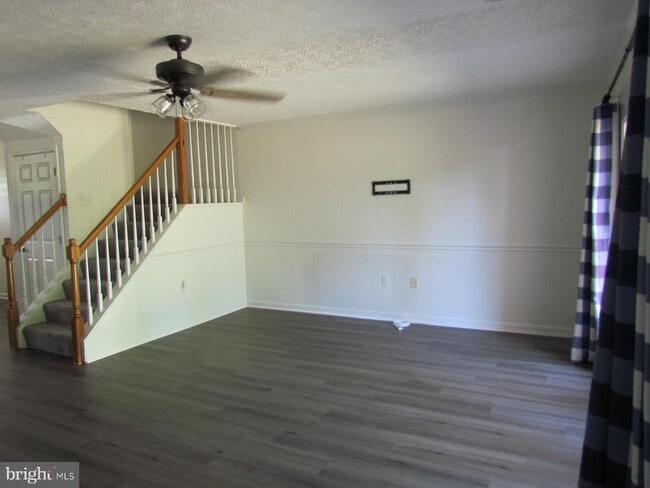 Building Photo - 13240 Clipper Cir