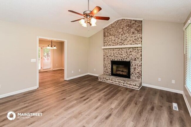 Building Photo - 2209 Crosswinds Ct