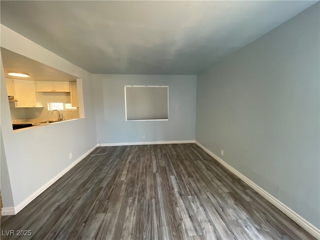 Building Photo - 510 Mckellar Cir