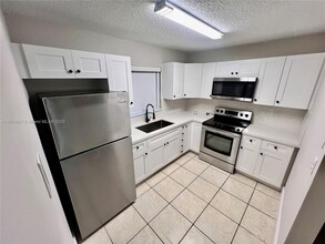 Building Photo - 1111 NW 19th Ave