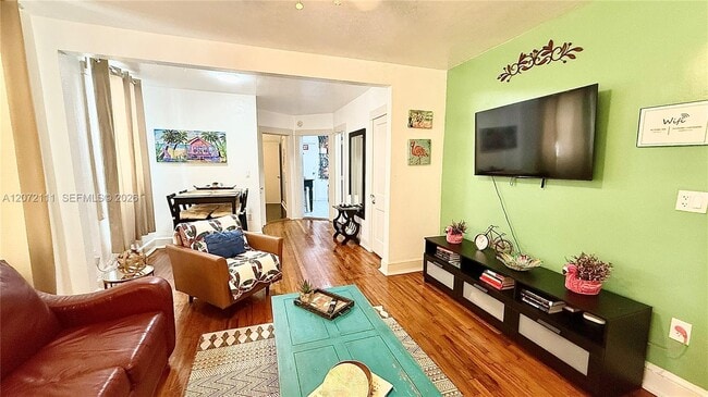 Foto del edificio - 2153 SW 14th Terrace