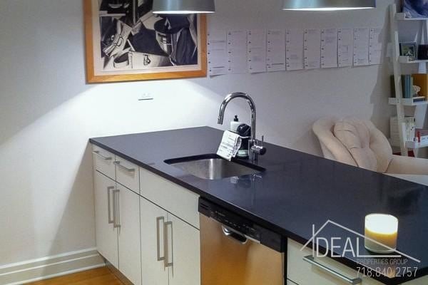 Primary Photo - 1 bedroom in Brooklyn NY 11201