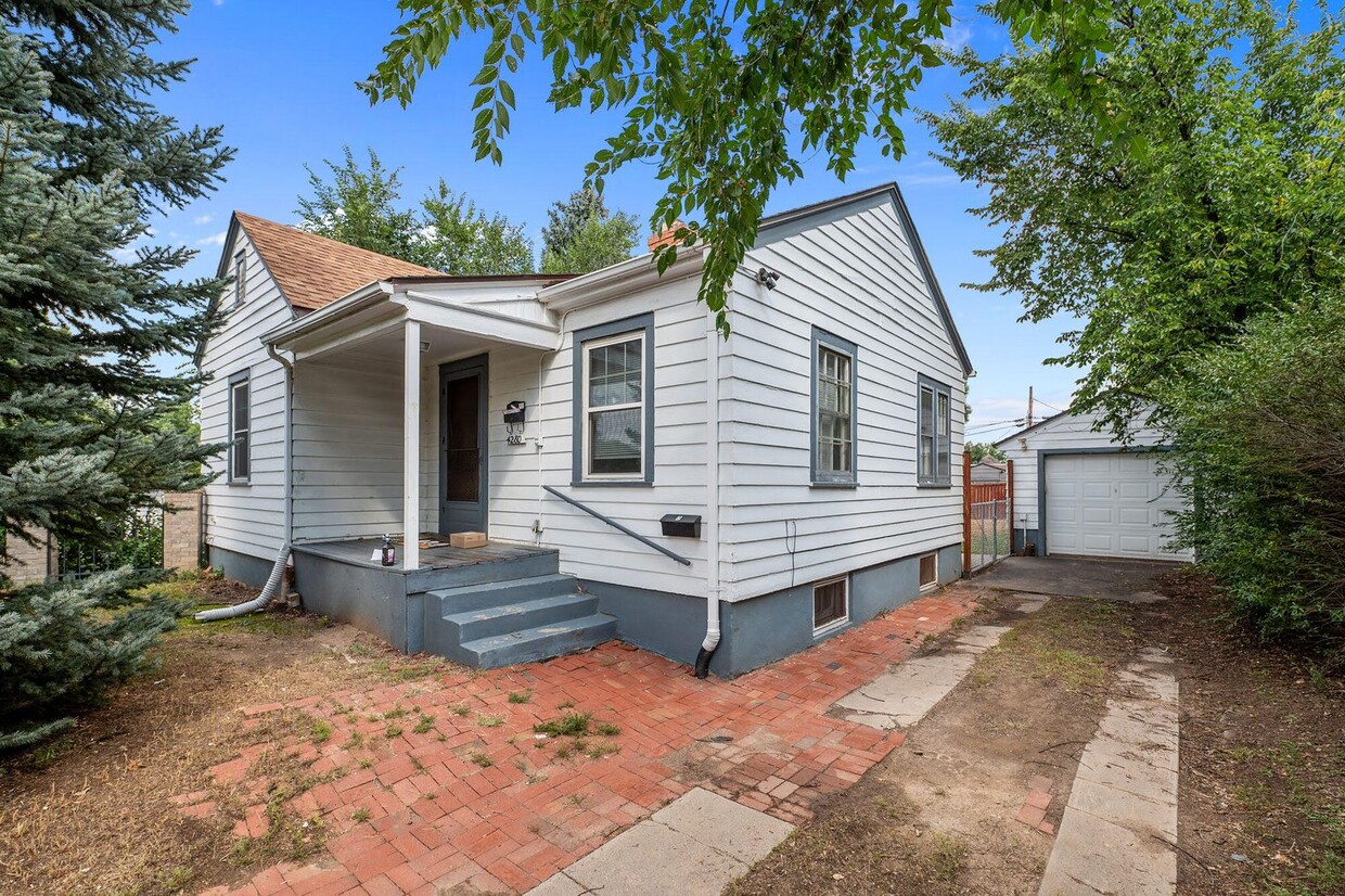 Foto principal - 4280 S Acoma St