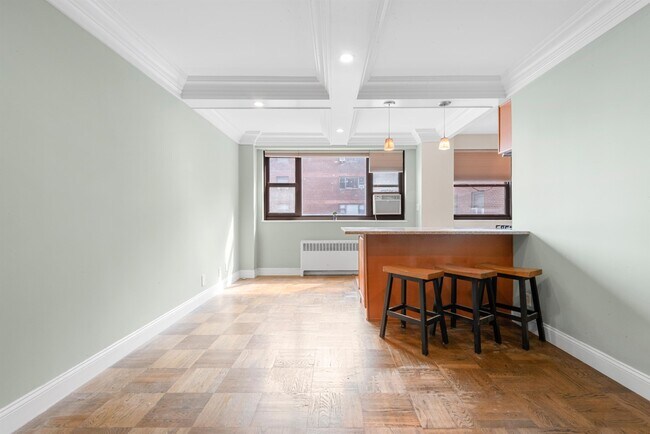 Building Photo - 6515 JFK Blvd E