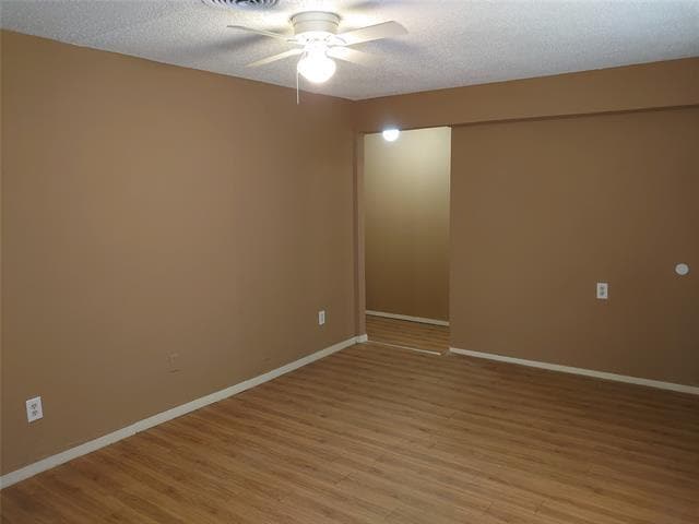 Foto del edificio - 1325 S 27th St