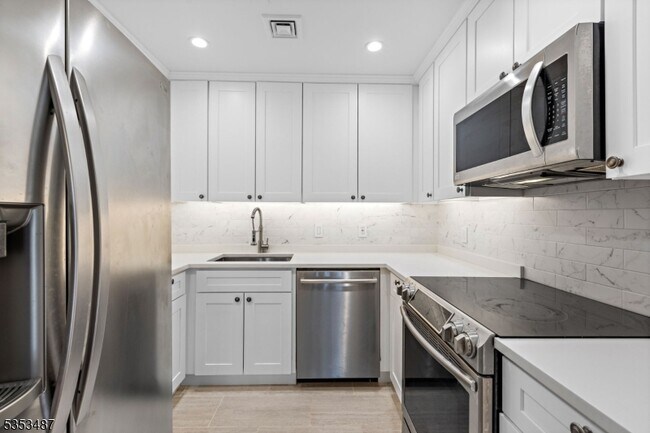 Foto del edificio - 207 Shearwater Ct W