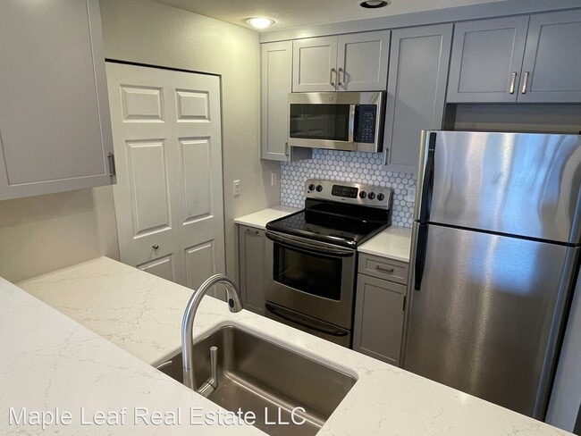 Building Photo - 2 br, 1 bath House - 2642 NW 59th St, Unit...
