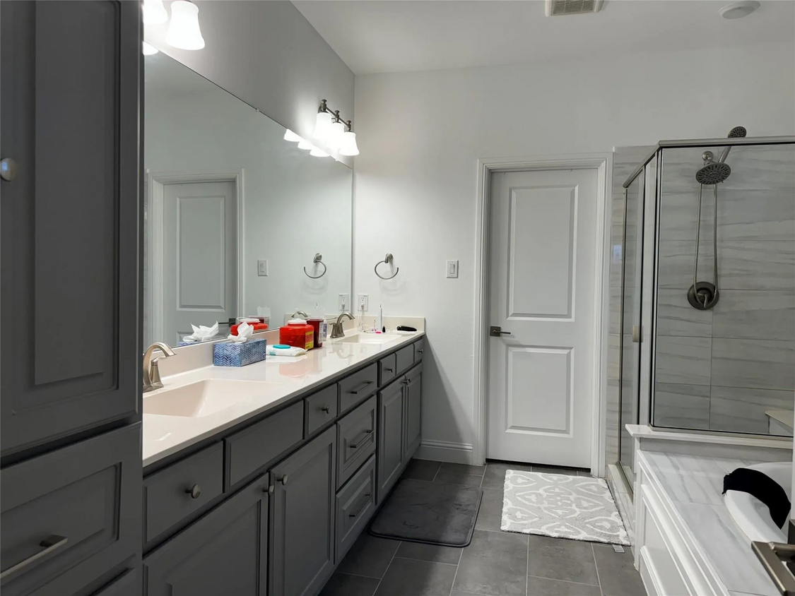Foto principal - 539 Farrell Ln