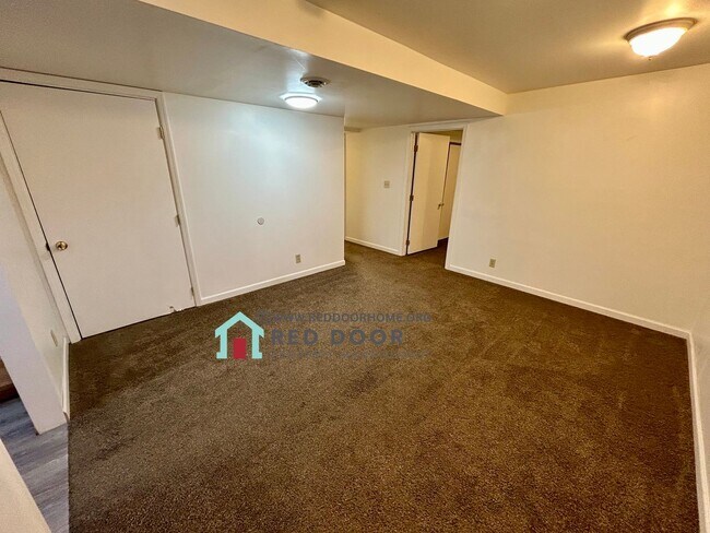 Building Photo - 3605 Central