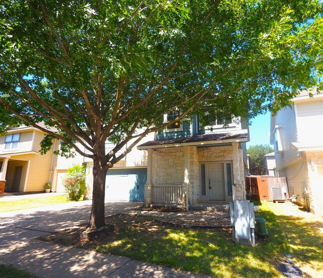 Building Photo - Incredible South Austin Home!