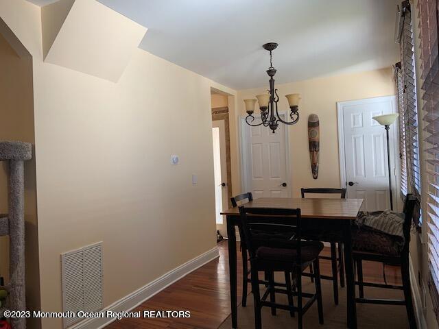 Building Photo - 1232 Lawrence Ave