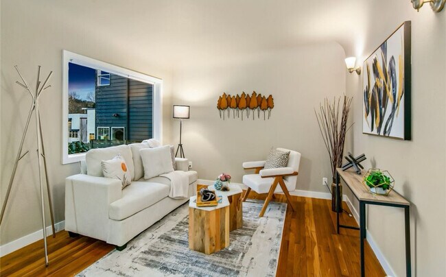 Foto del edificio - 5606 25th Ave SW