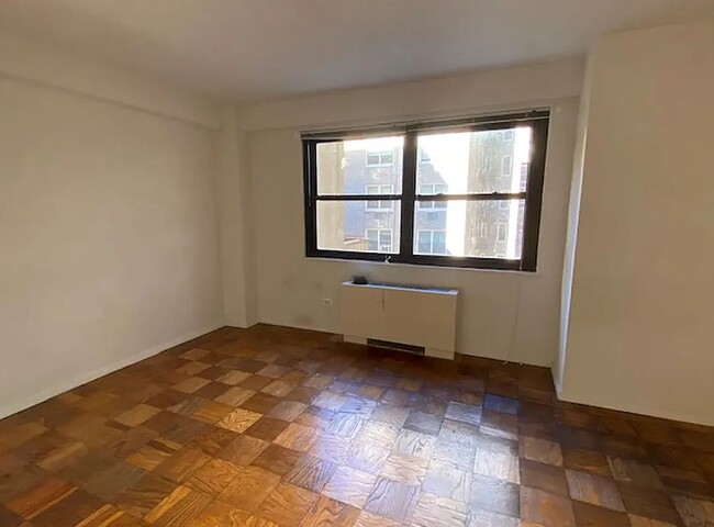 Building Photo - 300 West 55th Street