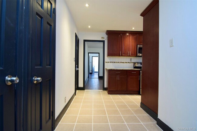 Foto del edificio - 4224 Edson Ave