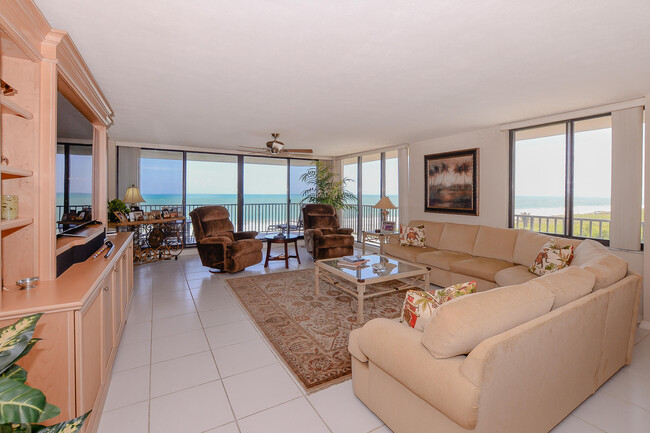 Building Photo - 4000 N Hwy A1A